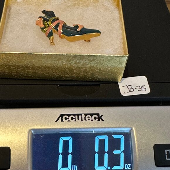 Kenneth Jay Lane KJL Enamel Shoe Brooch Gold Tone Green  Accent Collector Pin - Picture 8 of 8